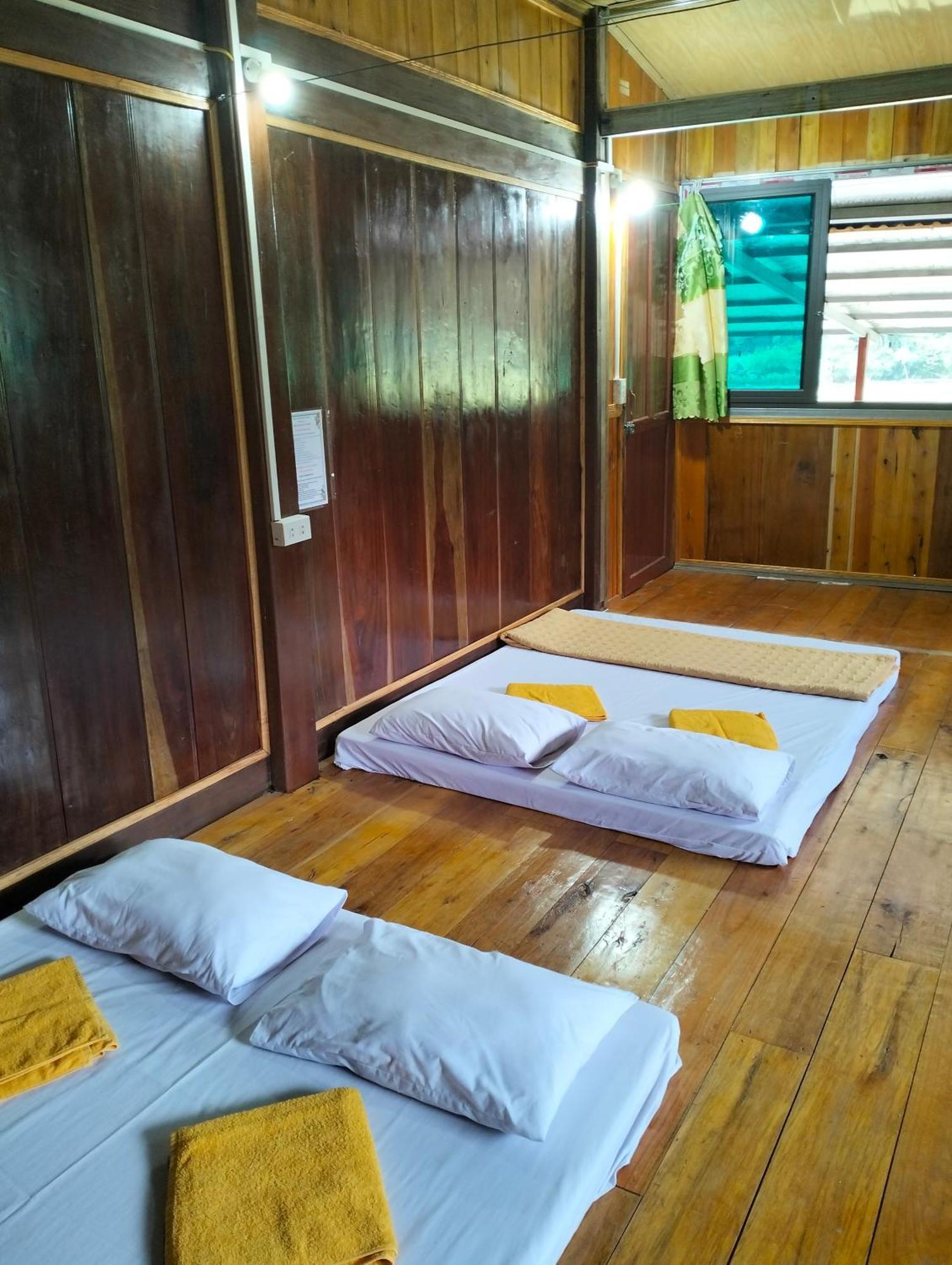 Tran Thuc Homestay-Ba Be Quarto foto